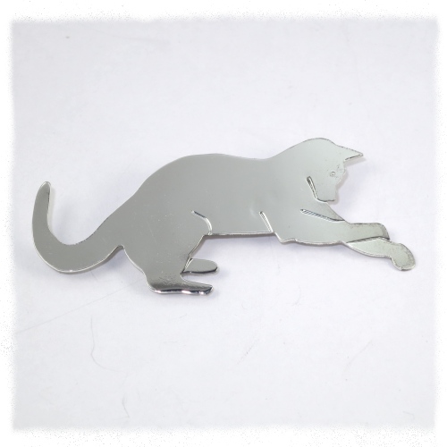 Silver cat brooch